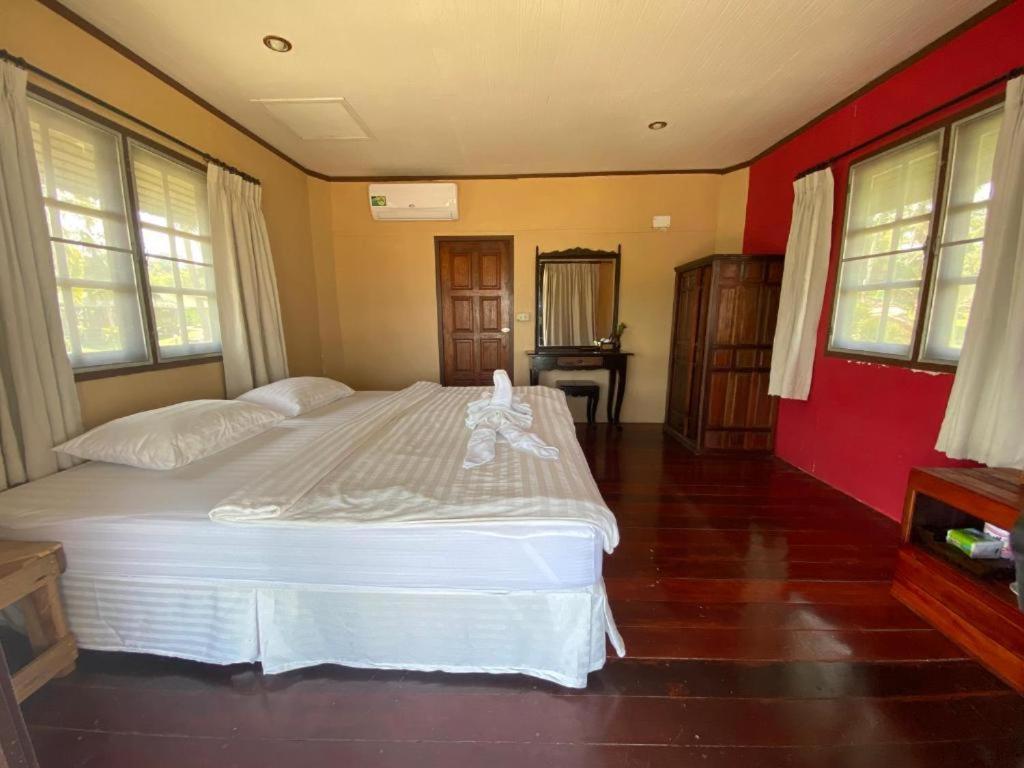 Kinnaree Resort Koh Kood Ko Kut Buitenkant foto